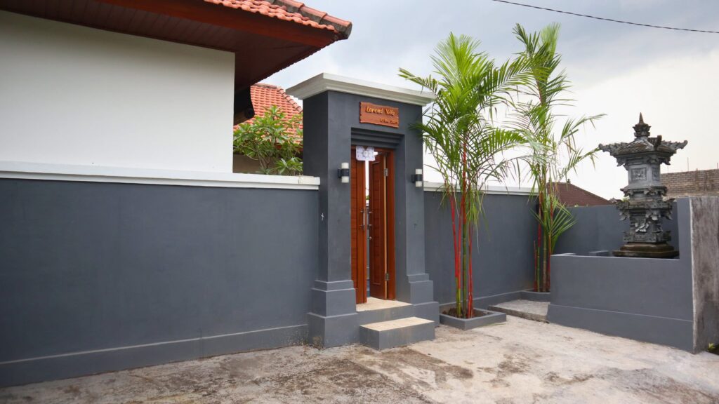 Pic 12 Gate